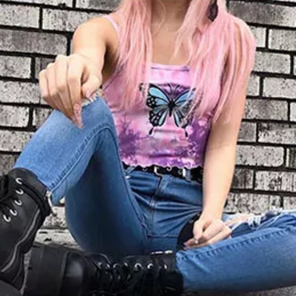ONE LEFT AESTHETIC BUTTERFLY PURPLE/PINK CROP TOP - Picture 3 of 3